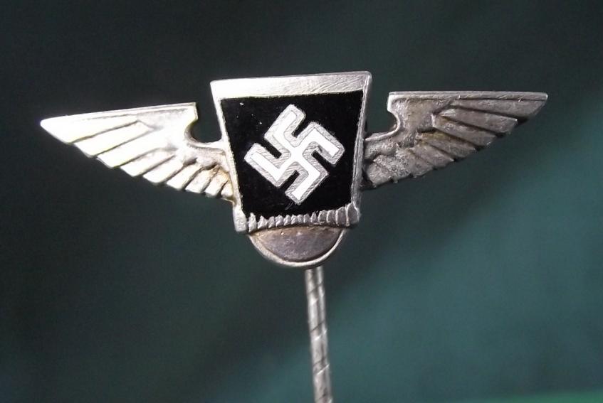 SA Reserve Member's Lapel Pin.