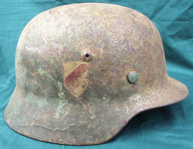 Russian Volunteer M35 Combat Helmet.
