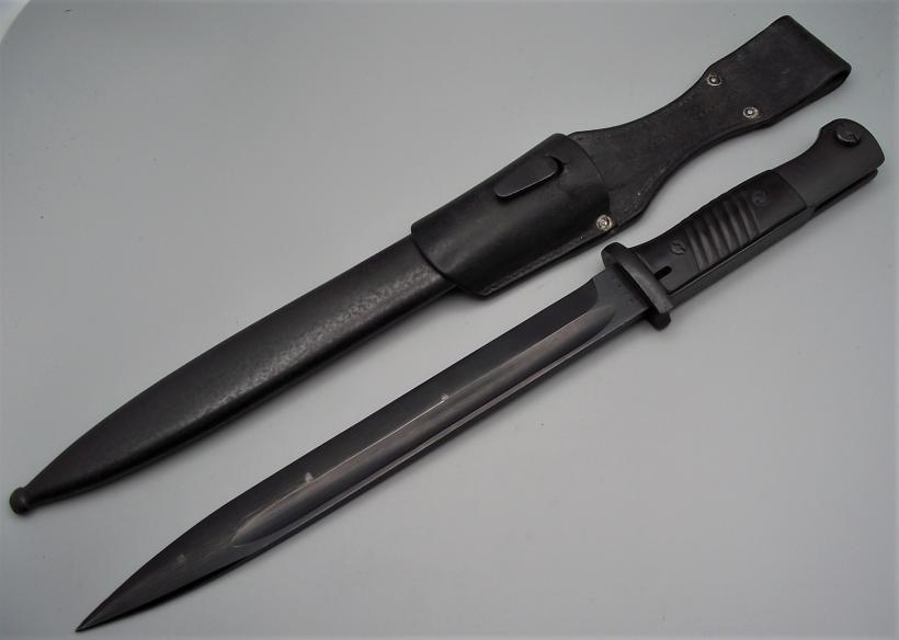 Matching Numbers K98 Bayonet and Frog. 43 ''crs'', Paul Weyersber.g