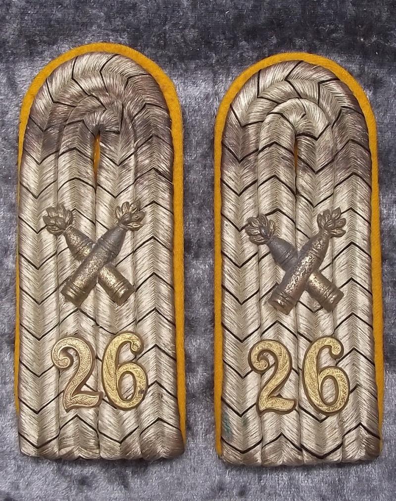 WW1 Imperial German Officer's Foot Artillery Shoulder Board Pair.