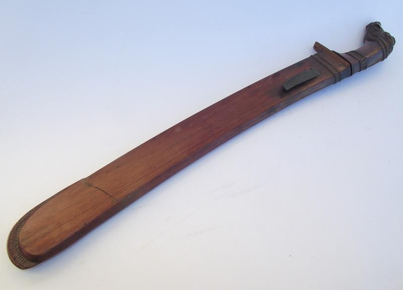 1911 Dated Indonesian Golok Tjikeroeh. Java.