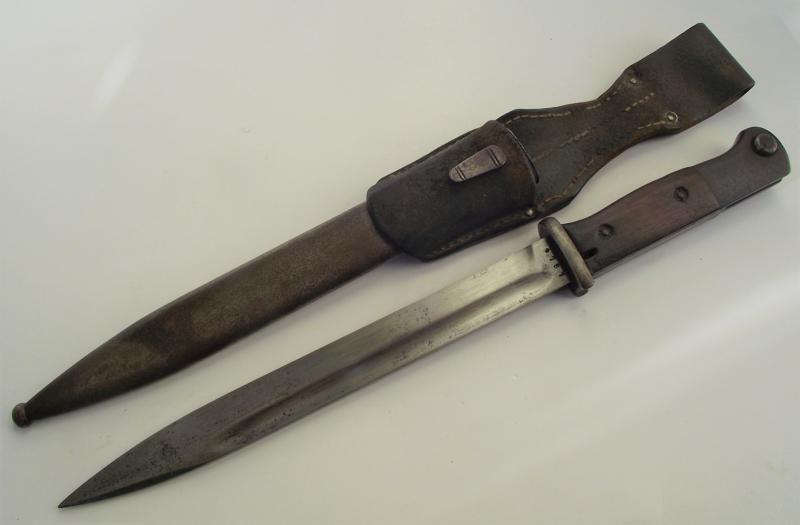 Matching Numbered K98 Bayonet and Leather Frog.