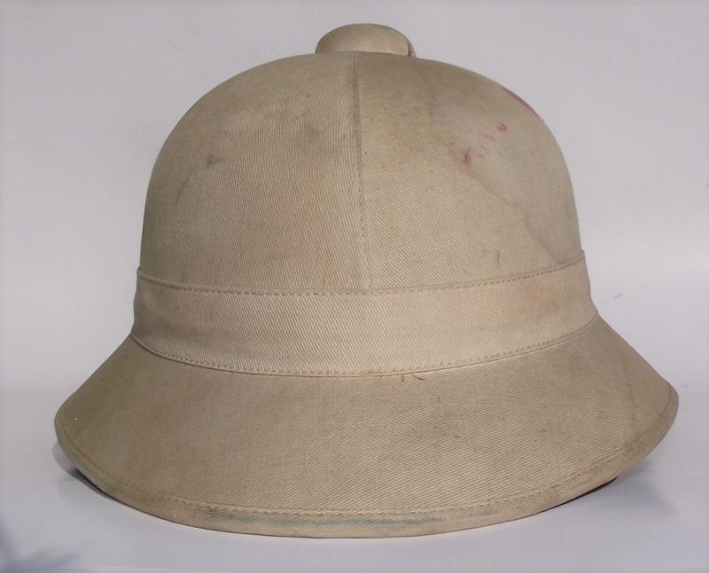 1942 Dated British Wolseley Pith Helmet.