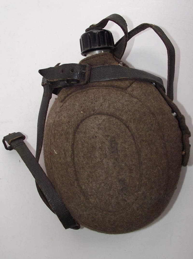 Mountain Troops, Medical, Waterbottle/Canteen.