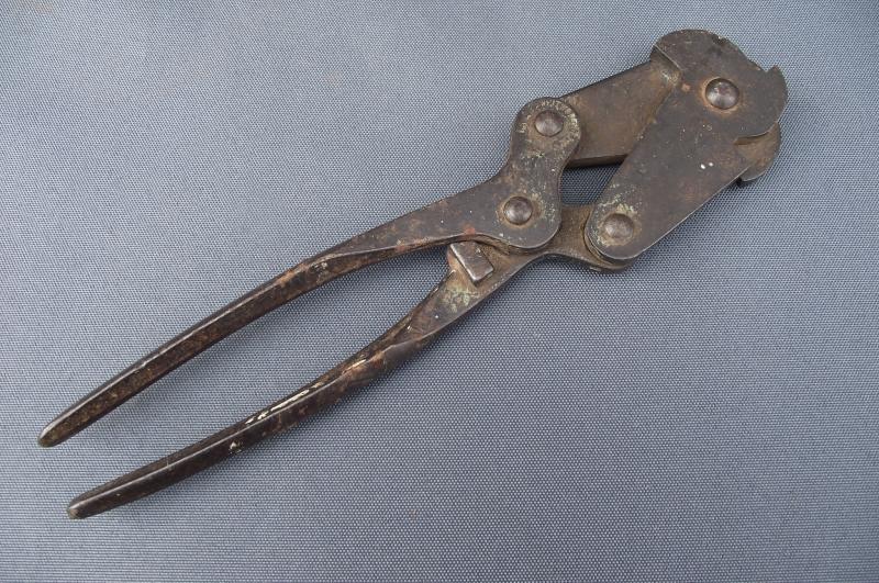 WW1 British MKV Wire Cutters.