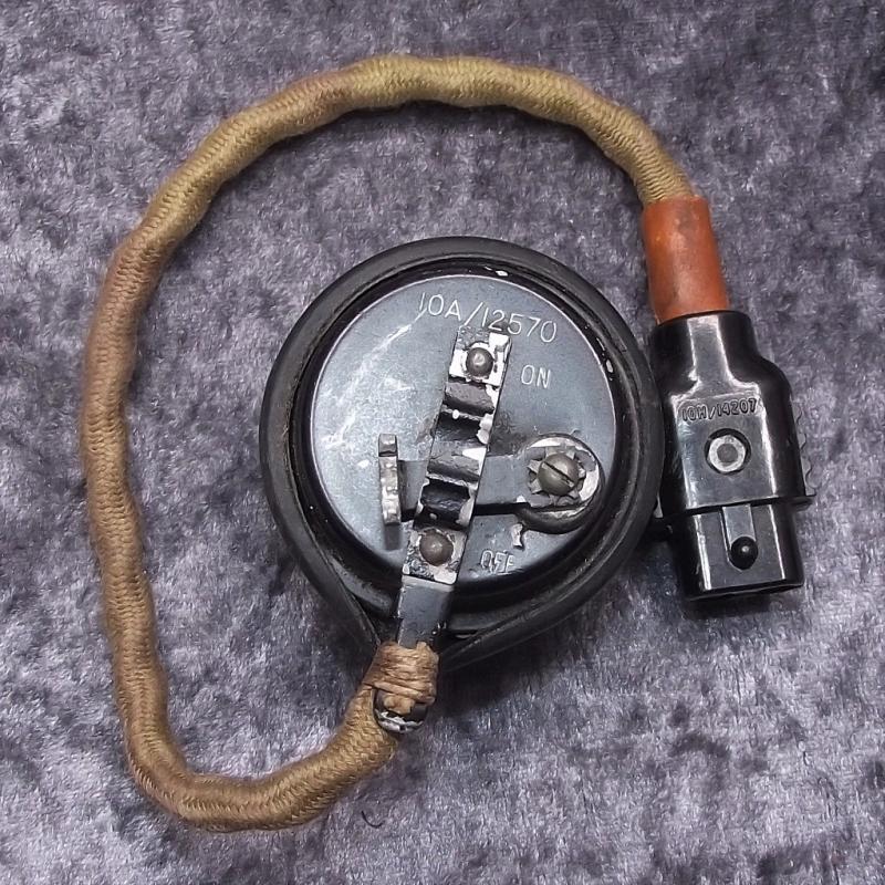 WW2 British E Type Oxygen Mask Microphone.