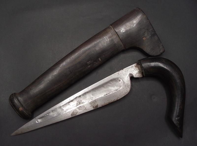 Vintage Philippines/Indonesian Dagger.
