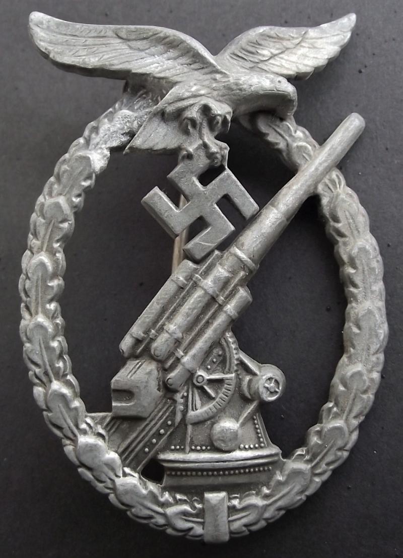 WW2 Luftwaffe Flak Artillery Badge. S&L.