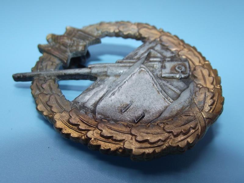 WW2 German Costal Artillery War Badge.