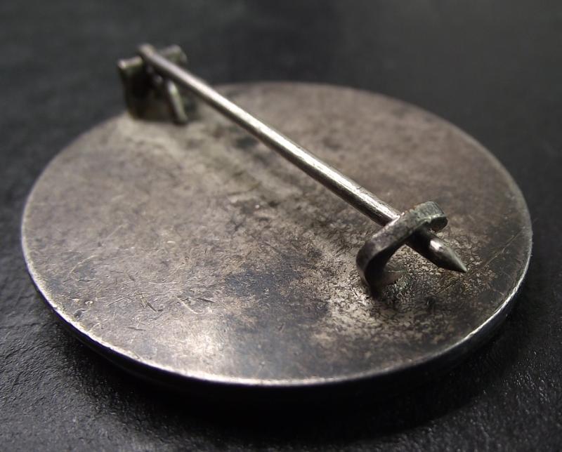 Denazified Silver Wound Badge. 1957 Pattern.