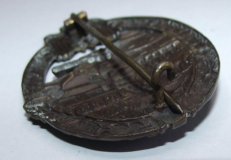 Denazified Bronze Panzer Badge. Factory Conversion 1957 Pattern.