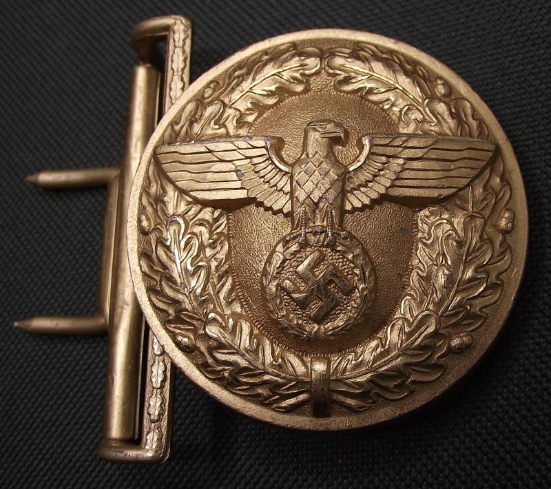 Political Leaders Belt Buckle. M4/24, Friedrich Linden.