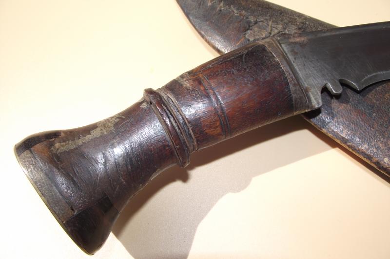 Early Military Sirupate Kukri.