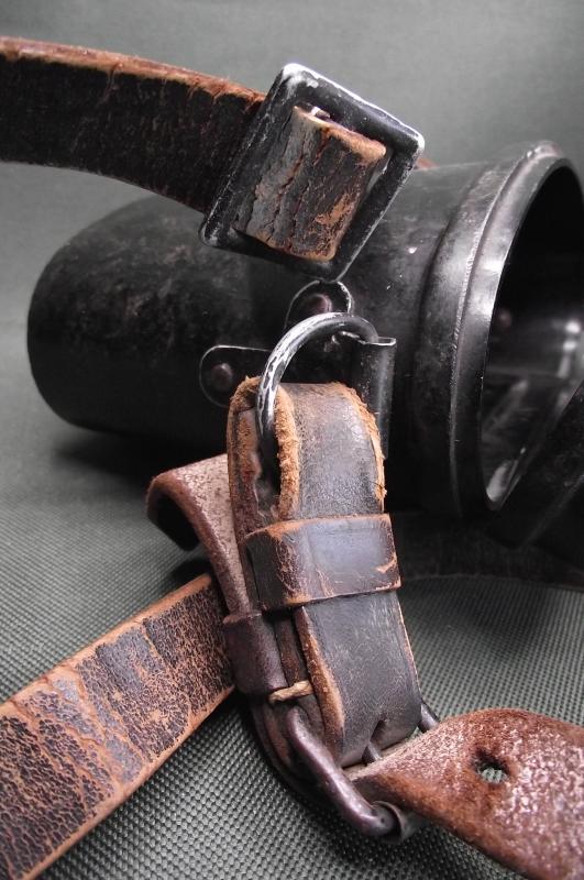 WW2 German 1941 6X30 Bakelite Binocular Case and Shoulder Strap.