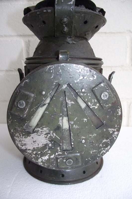 WW2 British Lamp with Broad Arrow Front Cover.