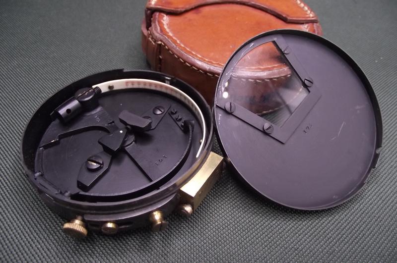 Cased British 1907 Dated' ''Service Pattern'' Military Clinometer. H.Hughes.