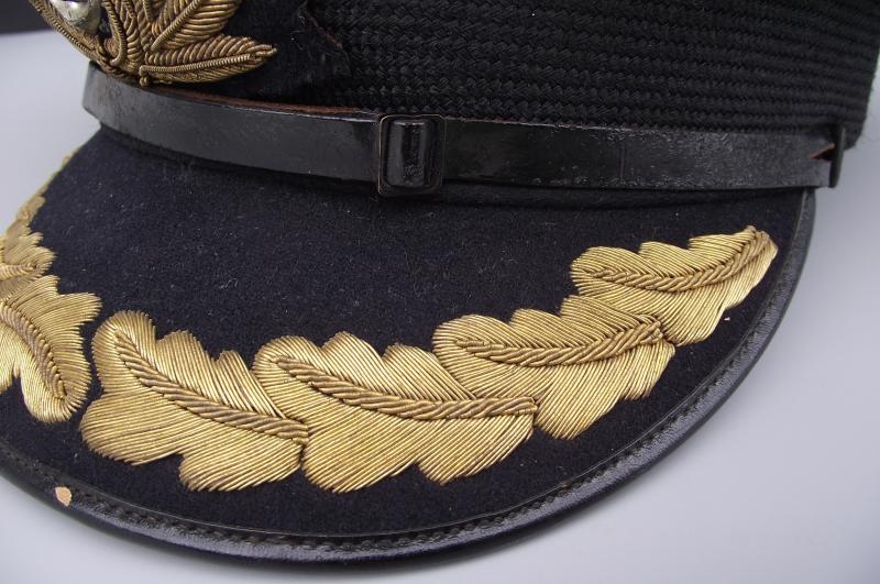 WW2 Royal Navy Captains Blue Cap and White Top.