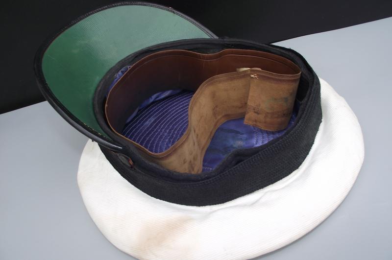WW2 Royal Navy Captains Blue Cap and White Top.
