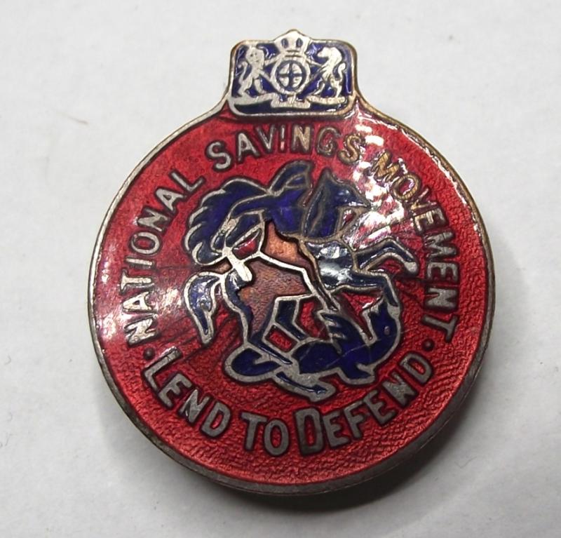Lend To Defend-National Saving Movment  Enamel Membership Badge.