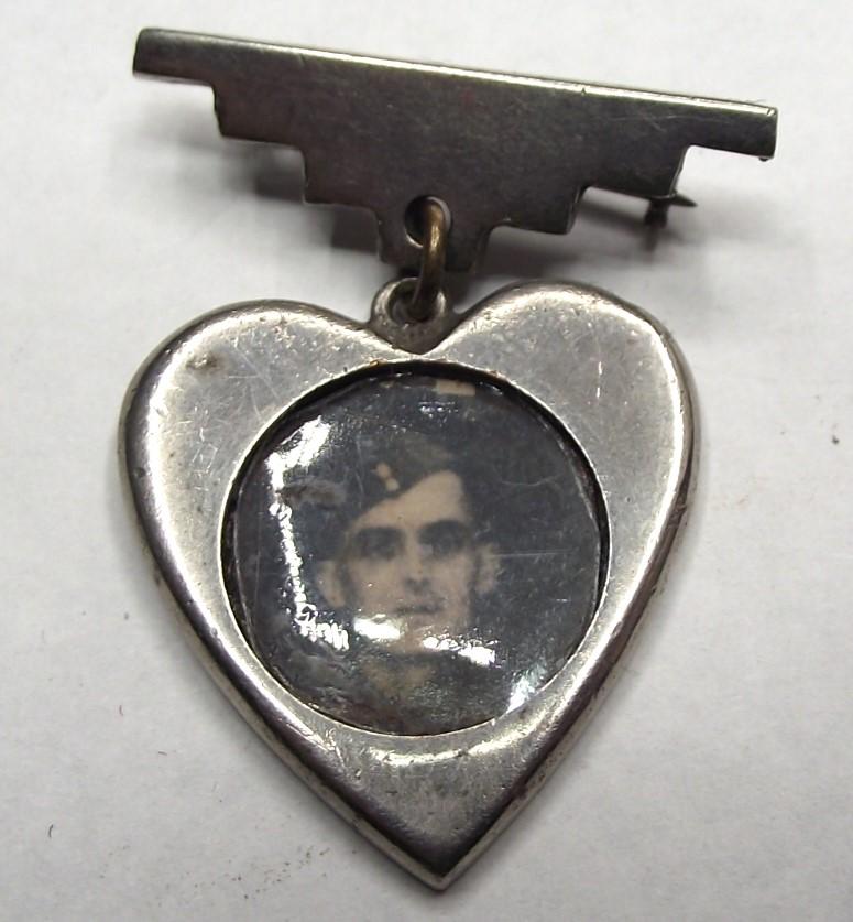 WW2 Soldier Photo Sweetheart.