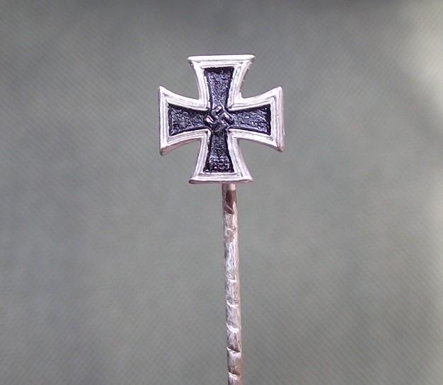 WW2 German Stick Pin. Iron Cross, 2nd Class.