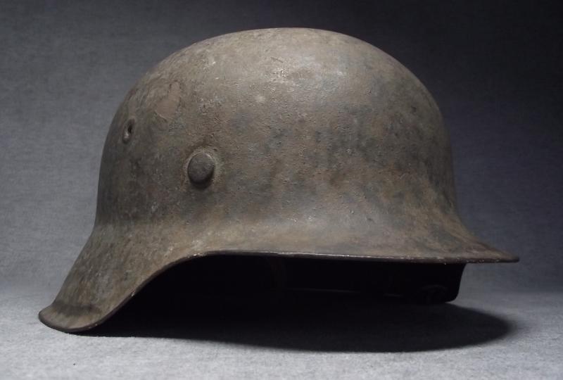 M42 EF68 Single Decal Combat Helmet. NO PAYPAL PAYMENT!!