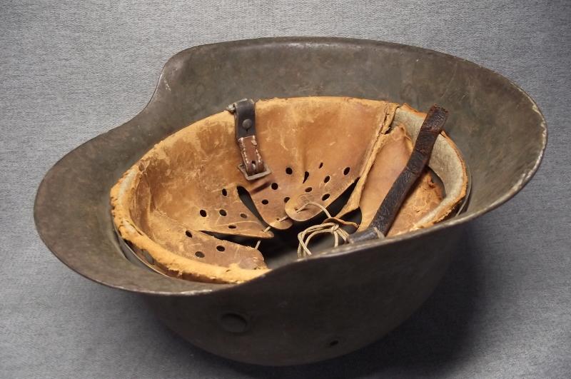 M42 EF68 Single Decal Combat Helmet. NO PAYPAL PAYMENT!!