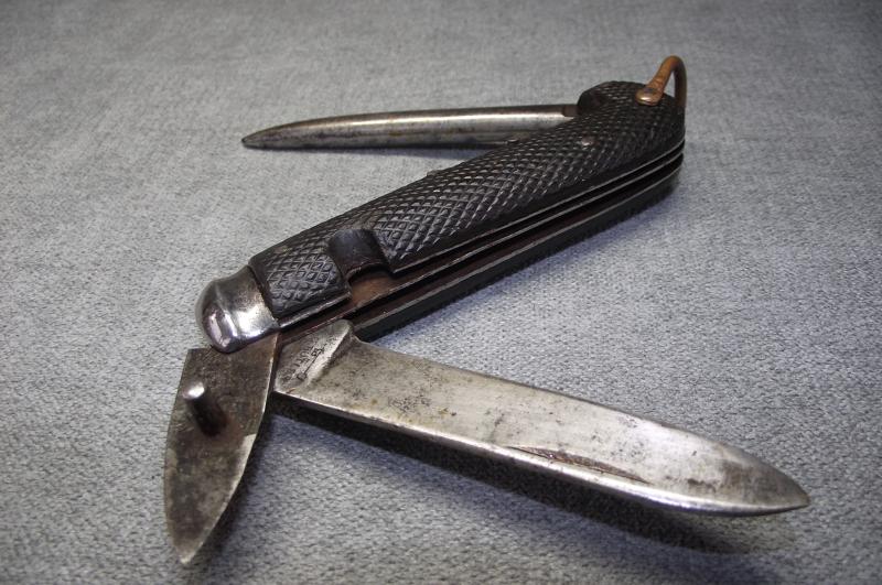 British Clasp Knife with Marlin Spike and Tin Opener.