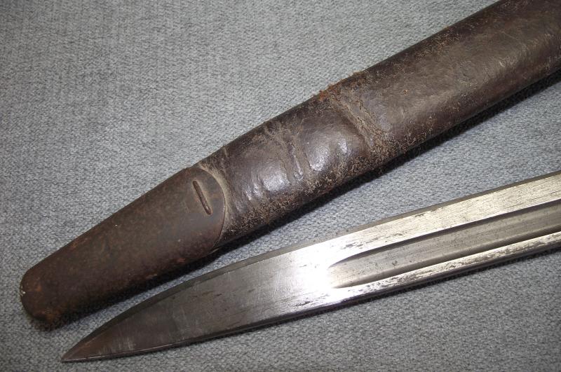 1913 Pattern Bayonet, 1916 Dated, with 1914 Pattern Leather Frog.