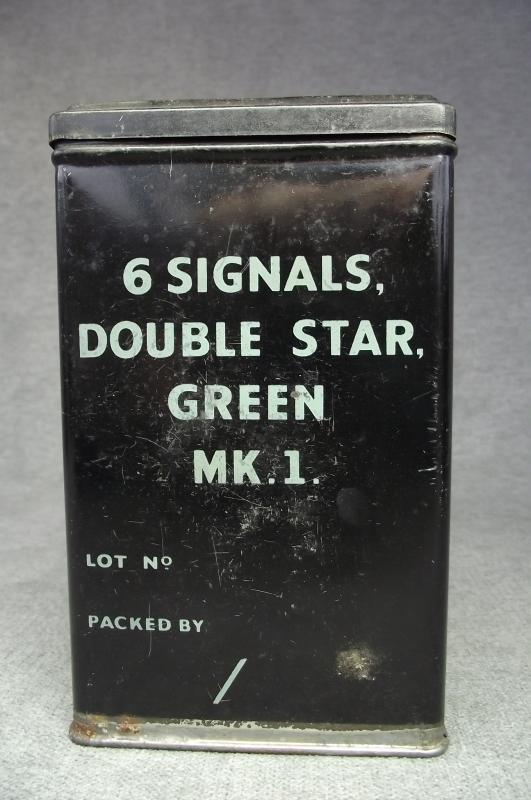 WW2 Dated British Army Flare Tin, Green.