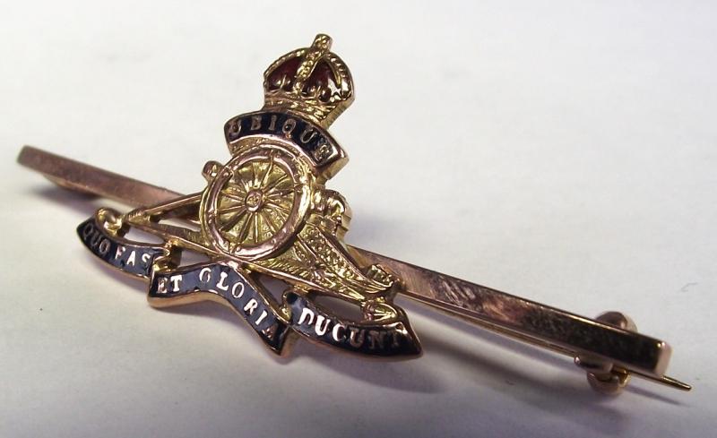 1940 Dated 9ct Gold 5th Survey Regiment RA Sweetheart Brooch.