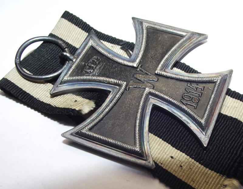 WW1 Iron Cross 2nd Class, Ring Stamp ''FR', Frank & Reif.