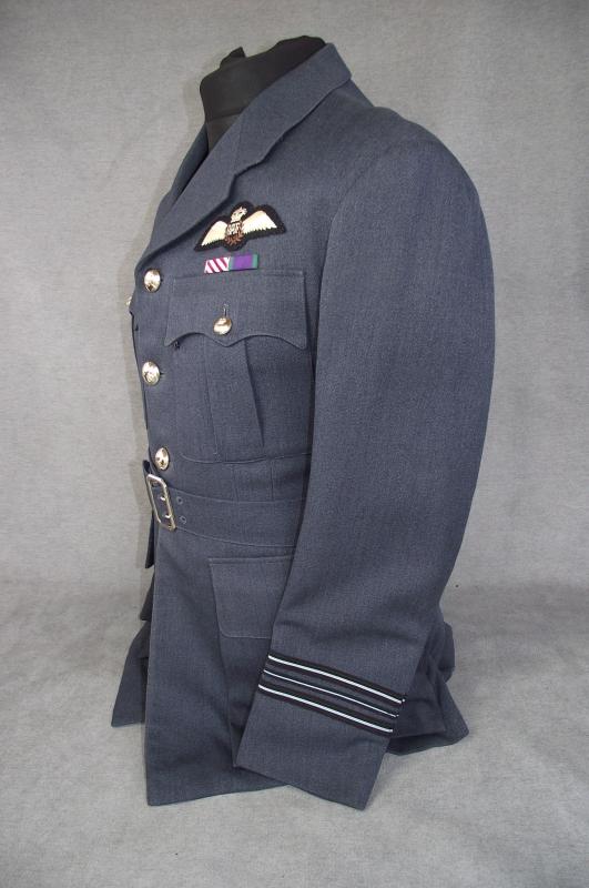 Named RAF Pilot Officer Tunic and Trousers Set. DFC, Vulcan Pilot.