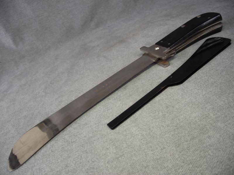 WW2 USAAF Folding Survival Machete, Camillus.