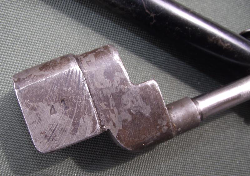 WW2 British No4 MKII Bayonet. Simplified, Howard & Bullough.