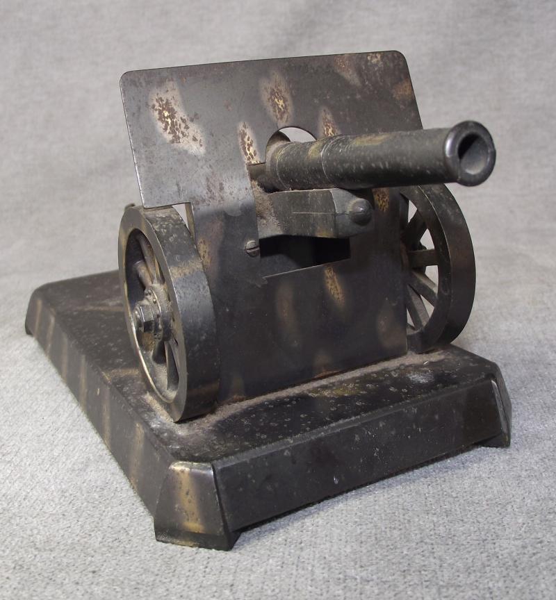 1930's Large Demley Artillery Field Gun Table Top Lighter.