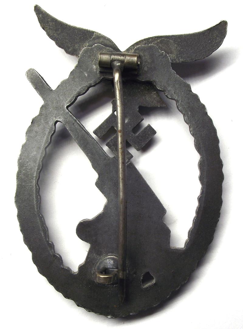 WW2 German Luftwaffe Flak Badge. Steinhauer & Luck.