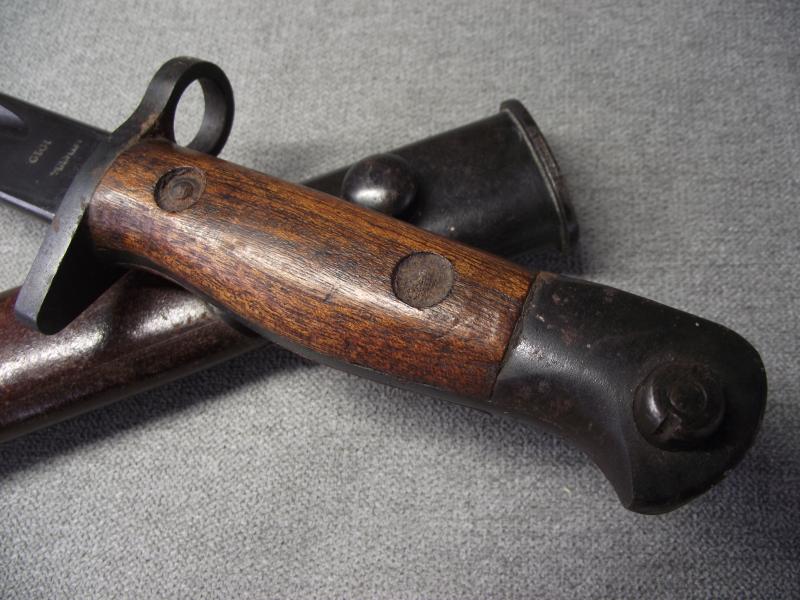 Scarce Lithgow, 1919 Dated, Matching Numbers 1907 Bayonet.