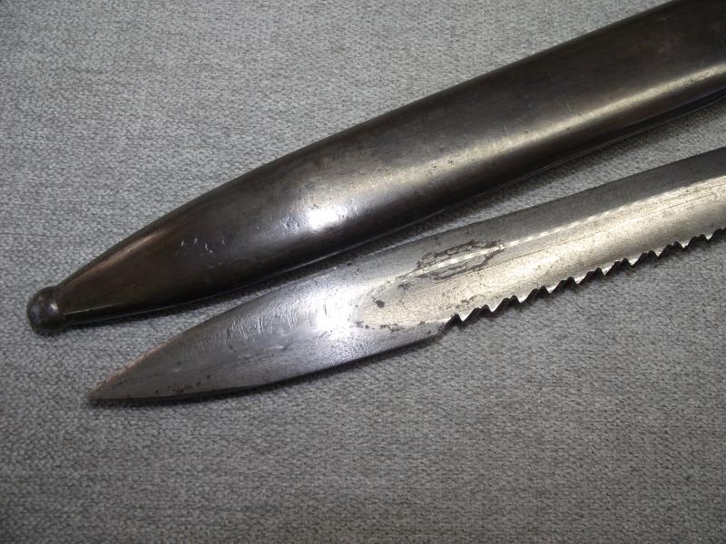WW1 German 1884/98 Sawback Bayonet.