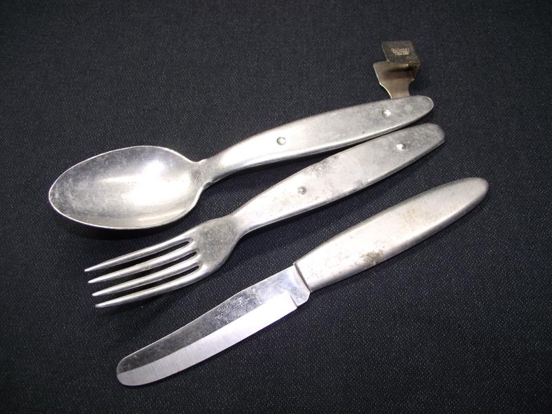 British Military Clip-Together Cutlery Set.