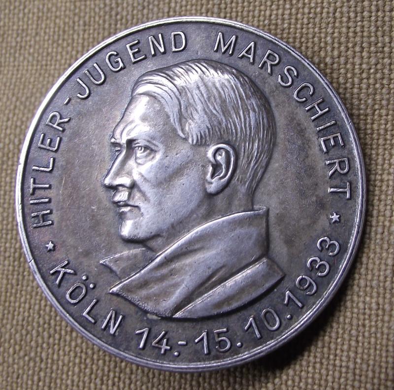 Hitler Jugend Event Badge/Tinnie. Marschiert Koln, 1933.