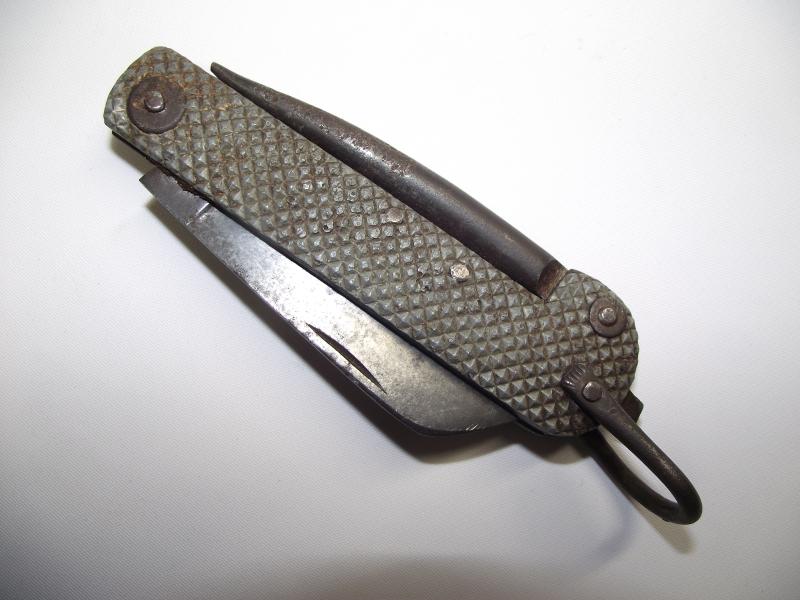 1942 Dated RN Clasp Knife.