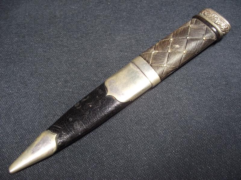 Vintage Sgian Dubh with Makers Details.