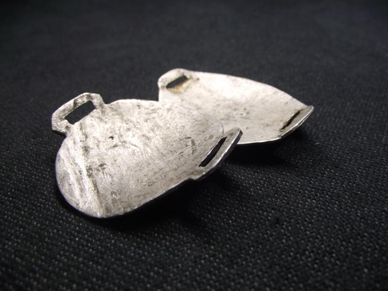 WW1 Welsh Regiment, 8th Pioneer Battalion Wrislet ID Tag Pair. Gallipoli.