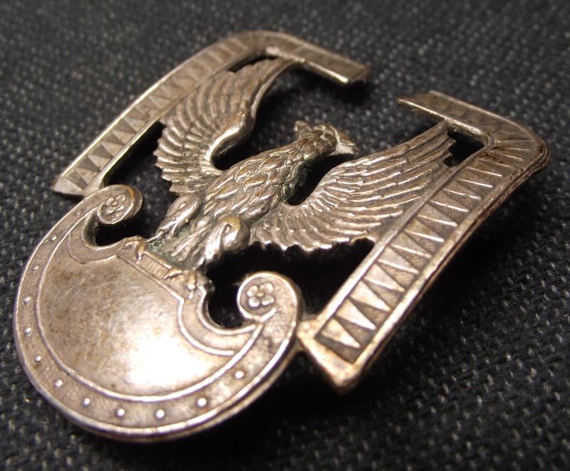 WW2 Modified Polish Airforce Metal Cap Badge.
