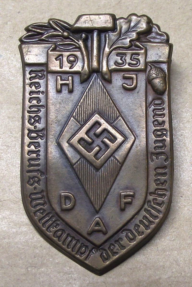 Hitler Youth Event Badge/Tinnie. Reichs- Berufs Wetkampfe ,1935.