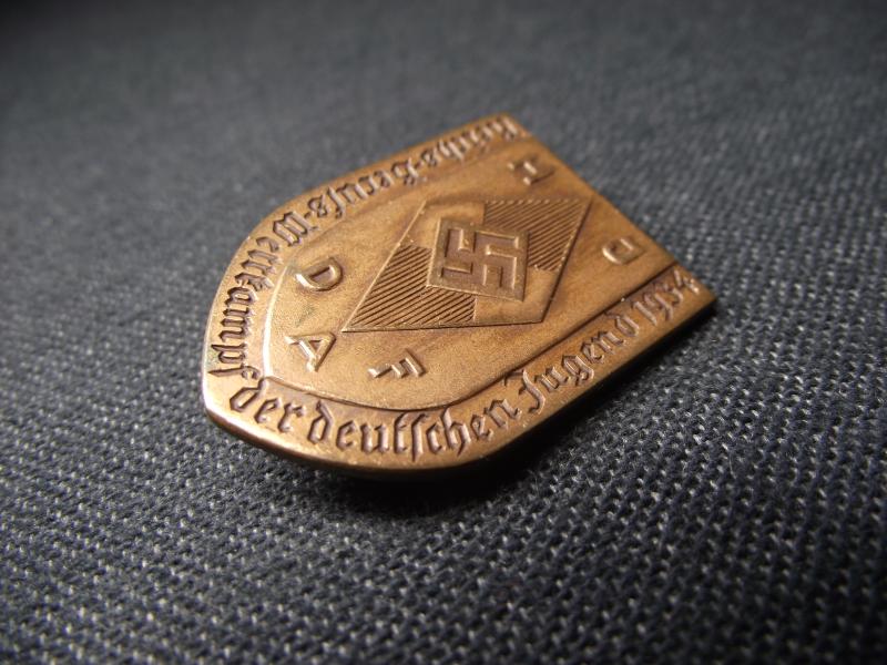 Hitler Youth Event Badge/Tinnie. Reichs- Berufs Wetkampfe ,1934. No59