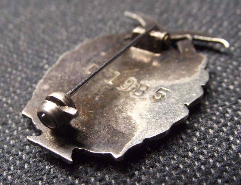 Rare WW2 Air Transport Auxiliary ''ATA'' Membership Lapel Badge. Numbered.