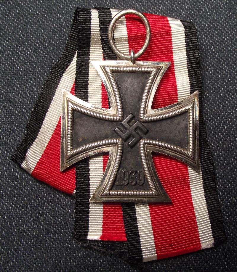 WW2 German Iron Cross 2nd Class. MM65, Klien & Quenzer.
