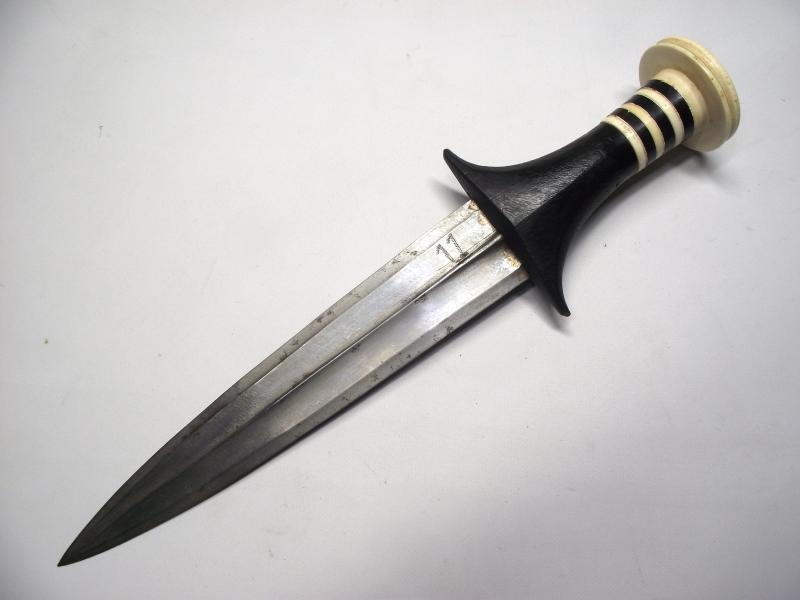 North African Sudanese Arm Dagger.